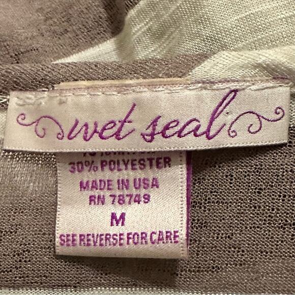 Wet Seal Size M striped cold shoulder top size M - Picture 6 of 6